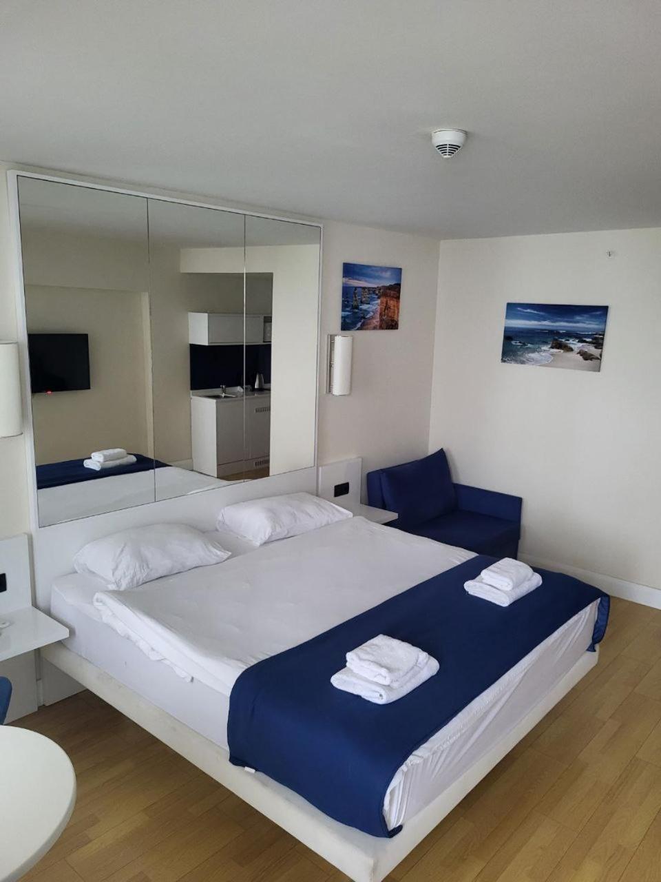 Orbi Apartments С Прекрасным Видом 바투미 외부 사진