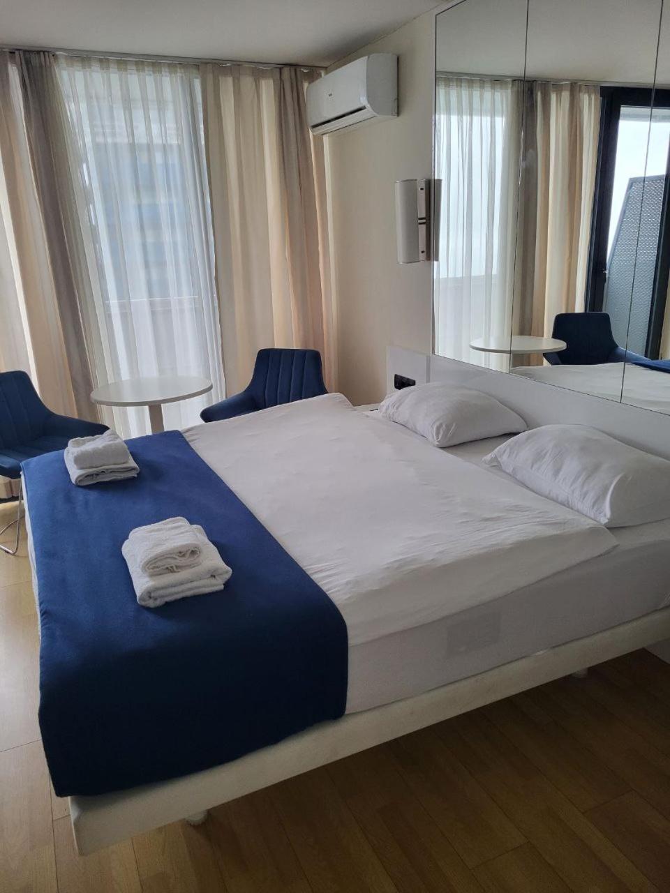 Orbi Apartments С Прекрасным Видом 바투미 외부 사진